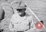 Standbild General Joseph Stilwell W Ishigaki Japan, 1945, aus Sekunde 61 historischem Filmmaterial Videoclip 65675038643
