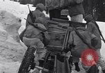 Standbild amerikanische Soldaten Camp Hale Colorado USA, 1944, aus Sekunde 47 historischem Filmmaterial Videoclip 65675038650