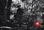 Standbild Jungle warfare Training Canungra Australien, 1943, aus Sekunde 29 historischem Filmmaterial Videoclip 65675038654