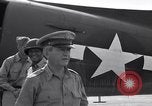 Immagine di Generale visita Kruger Lipa Filippine, 1945, secondo 47 filmato di repertorio 65675038679