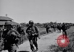 Standbild 11th Airborne Division voran Aparri Philippinen, 1945, aus Sekunde 6 historischem Filmmaterial Videoclip 65675038687