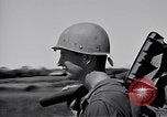 Standbild 11th Airborne Division voran Aparri Philippinen, 1945, aus Sekunde 11 historischem Filmmaterial Videoclip 65675038687