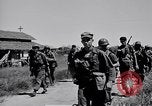 Standbild 11th Airborne Division voran Aparri Philippinen, 1945, aus Sekunde 20 historischem Filmmaterial Videoclip 65675038687