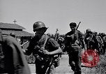 Standbild 11th Airborne Division voran Aparri Philippinen, 1945, aus Sekunde 22 historischem Filmmaterial Videoclip 65675038687