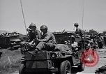 Standbild 11th Airborne Division voran Aparri Philippinen, 1945, aus Sekunde 32 historischem Filmmaterial Videoclip 65675038687