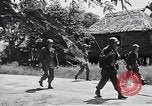 Standbild 11th Airborne Division voran Aparri Philippinen, 1945, aus Sekunde 48 historischem Filmmaterial Videoclip 65675038687