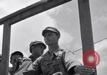 Standbild 11th Airborne Division Lipa Philippinen, 1945, aus Sekunde 20 historischem Filmmaterial Videoclip 65675038690