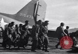 Standbild 511th Parachute Regiment Luzon Philippinen, 1945, aus Sekunde 19 historischem Filmmaterial Videoclip 65675038697