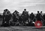 Standbild 511th Parachute Regiment Luzon Philippinen, 1945, aus Sekunde 24 historischem Filmmaterial Videoclip 65675038697