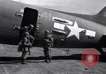 Standbild 511th Parachute Regiment Luzon Philippinen, 1945, aus Sekunde 33 historischem Filmmaterial Videoclip 65675038697