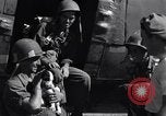 Standbild 511th Parachute Regiment Luzon Philippinen, 1945, aus Sekunde 46 historischem Filmmaterial Videoclip 65675038697