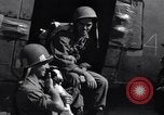 Standbild 511th Parachute Regiment Luzon Philippinen, 1945, aus Sekunde 52 historischem Filmmaterial Videoclip 65675038697