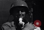 Standbild 511th Parachute Regiment Luzon Philippinen, 1945, aus Sekunde 54 historischem Filmmaterial Videoclip 65675038697