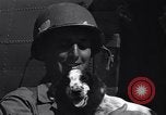 Standbild 511th Parachute Regiment Luzon Philippinen, 1945, aus Sekunde 56 historischem Filmmaterial Videoclip 65675038697