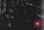 Standbild 511th Parachute Regiment Luzon Philippinen, 1945, aus Sekunde 62 historischem Filmmaterial Videoclip 65675038697