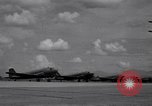 Standbild C 47 Flugzeuge Luzon Philippinen, 1945, aus Sekunde 11 historischem Filmmaterial Videoclip 65675038698