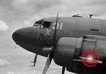 Standbild C 47 Flugzeuge Luzon Philippinen, 1945, aus Sekunde 24 historischem Filmmaterial Videoclip 65675038698