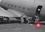 Standbild 511th Parachute Regiment Luzon Philippinen, 1945, aus Sekunde 18 historischem Filmmaterial Videoclip 65675038700