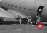 Standbild 511th Parachute Regiment Luzon Philippinen, 1945, aus Sekunde 20 historischem Filmmaterial Videoclip 65675038700