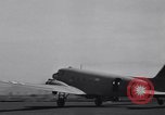 Standbild 511th Parachute Regiment Luzon Philippinen, 1945, aus Sekunde 38 historischem Filmmaterial Videoclip 65675038700