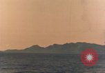Standbild rescue Mission Okinawa Ryukyu Inseln, 1945, aus Sekunde 8 historischem Filmmaterial Videoclip 65675038711