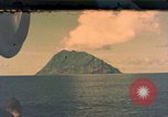 Standbild amerikanische Matrosen Okinawa Ryukyu Inseln, 1945, aus Sekunde 1 historischem Filmmaterial Videoclip 65675038712