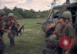 Standbild Betrieb Wahiawa verwundet Luft angehoben Cuchi Süd Vietnam, 1966, aus Sekunde 10 historischem Filmmaterial Videoclip 65675038727