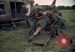 Standbild Betrieb Wahiawa verwundet Luft angehoben Cuchi Süd Vietnam, 1966, aus Sekunde 15 historischem Filmmaterial Videoclip 65675038727