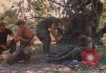 Immagine di 101ª Divisione aviotrasportata in Cambogia Se San Cambogia, 1970, secondo 18 filmato di repertorio 65675038729