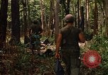 Immagine di 101ª Divisione aviotrasportata in Cambogia Se San Cambogia, 1970, secondo 52 filmato di repertorio 65675038729