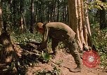 Standbild 101st Airborne Division Se San Kambodscha, 1970, aus Sekunde 14 historischem Filmmaterial Videoclip 65675038730