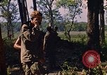 Standbild 101st Airborne Division Se San Kambodscha, 1970, aus Sekunde 32 historischem Filmmaterial Videoclip 65675038730