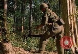 Standbild 101st Airborne Division Se San Kambodscha, 1970, aus Sekunde 37 historischem Filmmaterial Videoclip 65675038730