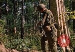 Standbild 101st Airborne Division Se San Kambodscha, 1970, aus Sekunde 49 historischem Filmmaterial Videoclip 65675038730