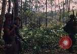 Standbild 101st Airborne Division Se San Kambodscha, 1970, aus Sekunde 54 historischem Filmmaterial Videoclip 65675038730