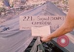 Standbild 101st Airborne Division Soldaten bauen Bunker Papageien Schnabel Kambodscha, 1970, aus Sekunde 1 historischem Filmmaterial Videoclip 65675038731