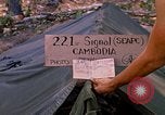 Standbild 101st Airborne Division Soldaten bauen Bunker Papageien Schnabel Kambodscha, 1970, aus Sekunde 3 historischem Filmmaterial Videoclip 65675038731