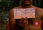 Standbild 101st Airborne Division Gang Papageien Schnabel Kambodscha, 1970, aus Sekunde 4 historischem Filmmaterial Videoclip 65675038732