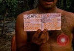 Standbild 101st Airborne Division Gang Papageien Schnabel Kambodscha, 1970, aus Sekunde 5 historischem Filmmaterial Videoclip 65675038732