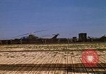 Standbild 101st Airborne Division Pleiku Vietnam, 1970, aus Sekunde 10 historischem Filmmaterial Videoclip 65675038740