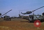 Standbild 101st Airborne Division Pleiku Vietnam, 1970, aus Sekunde 47 historischem Filmmaterial Videoclip 65675038740