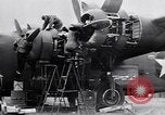 Standbild USA B-17 Bomber Aleutian Islands Alaska USA, 1945, aus Sekunde 34 historischem Filmmaterial Videoclip 65675038749