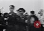 Image Soldats alliés faits prisonniers de guerre Dieppe France, 1942, de la seconde 10 séquences d'archives historiques vidéo 65675038755