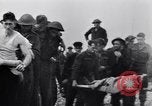 Image Soldats alliés faits prisonniers de guerre Dieppe France, 1942, de la seconde 12 séquences d'archives historiques vidéo 65675038755