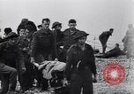 Image Soldats alliés faits prisonniers de guerre Dieppe France, 1942, de la seconde 13 séquences d'archives historiques vidéo 65675038755