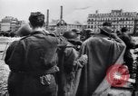 Image Soldats alliés faits prisonniers de guerre Dieppe France, 1942, de la seconde 16 séquences d'archives historiques vidéo 65675038755