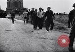 Image Soldats alliés faits prisonniers de guerre Dieppe France, 1942, de la seconde 33 séquences d'archives historiques vidéo 65675038755