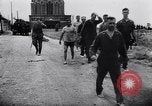 Image Soldats alliés faits prisonniers de guerre Dieppe France, 1942, de la seconde 37 séquences d'archives historiques vidéo 65675038755