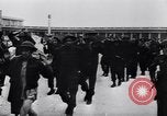 Image Soldats alliés faits prisonniers de guerre Dieppe France, 1942, de la seconde 50 séquences d'archives historiques vidéo 65675038755
