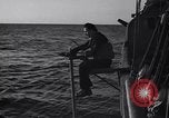 Standbild Britisches U-Boot Mittelmeer, 1942, aus Sekunde 45 historischem Filmmaterial Videoclip 65675038772